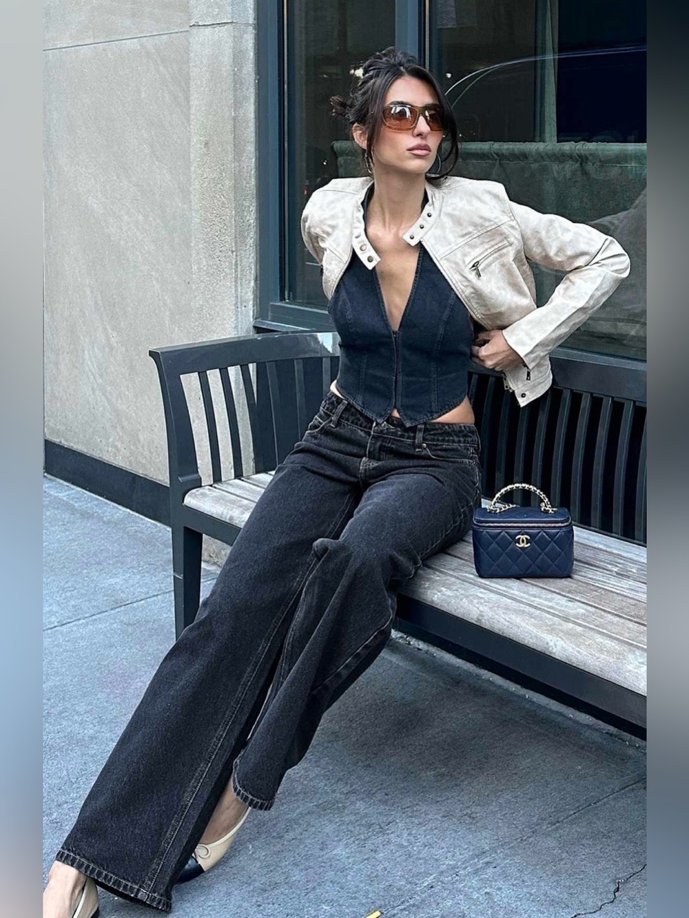 Lioness top model low rise straight leg Jeans size M